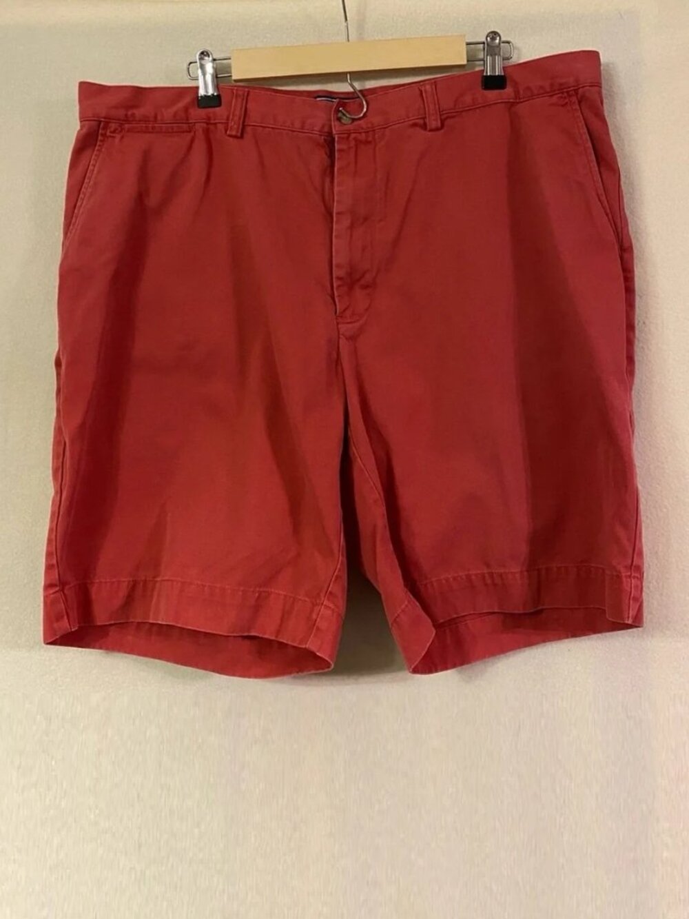 Polo Ralph Lauren 40 pale red 9" flat front cotton chino shorts